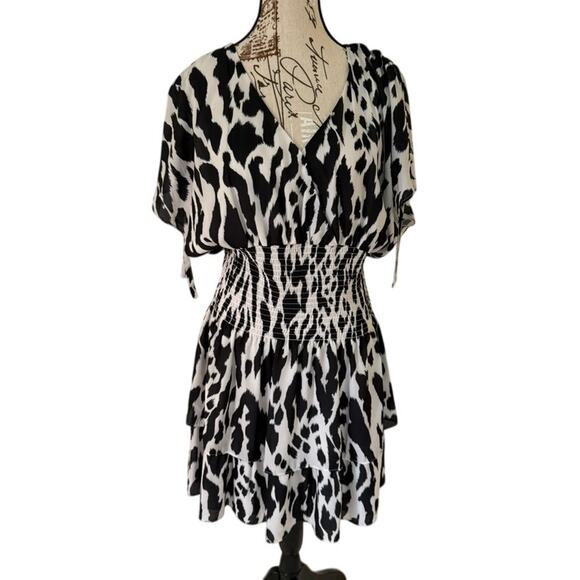 NWT Parker Black and White Mini Dress - Picture 1 of 10